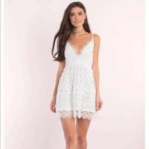 TOBI WHITE LACE DRESS
